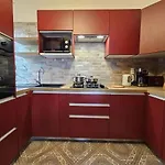 Three-bedroom In Xiii * تْسْغيكفانِتْسا
