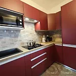 Three-bedroom In Xiii * تْسْغيكفانِتْسا