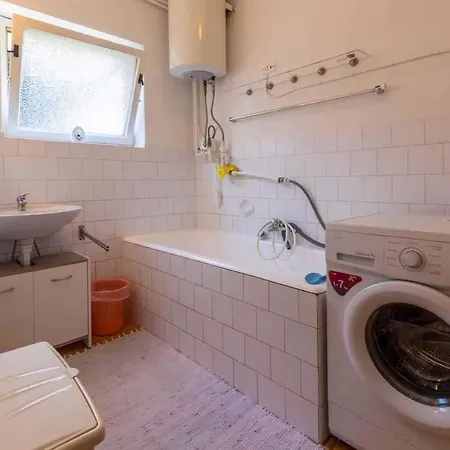 Three-bedroom In Crikvenica Xiii