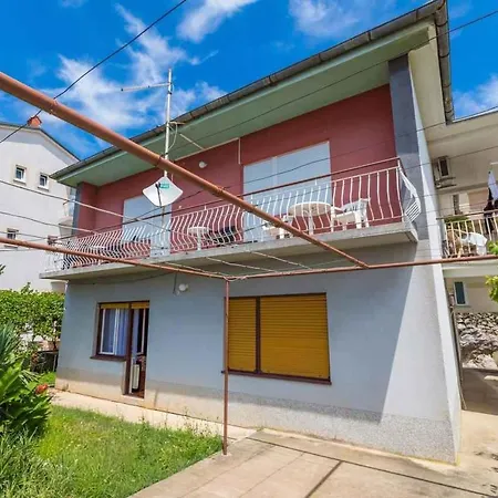 Three-bedroom In Xiii 公寓 茨里克韦尼察