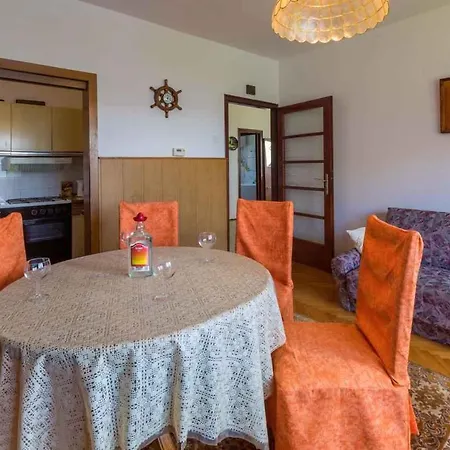 Three-bedroom In Xiii Apartmán Crikvenica