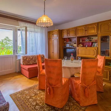 Apartment Three-bedroom In Crikvenica Xiii *