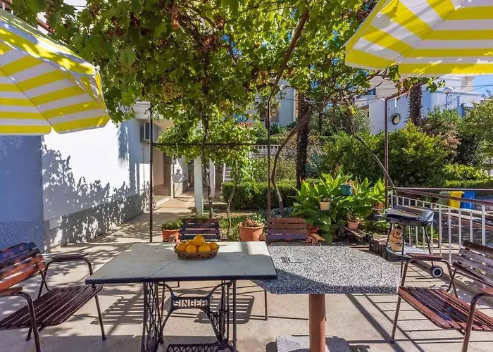 Three-bedroom In Xiii Crikvenica